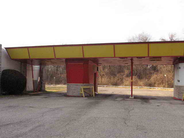 Dixie Twin Drive-In - 2006 Photo